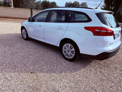 Ford Focus Focus 1.5 TDCi 95 CV S&S SW Business Bianco usata San Michele Salentino