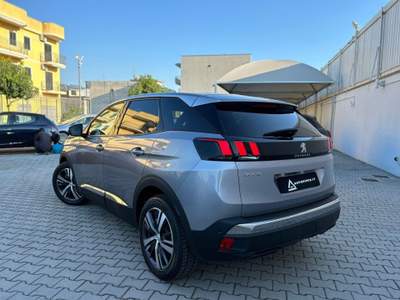 Peugeot 3008 BlueHDi 130 EAT8 Allure Pack Grigio usata Afragola