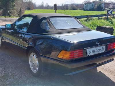 Mercedes-Benz SL SL 300 12v Nero usata SCANDIANO