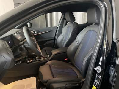BMW Serie 1 120i 120i 5p. Msport Nero usata Leini