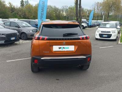 Peugeot 2008 BlueHDi 130 EAT8 Allure Pack S/S aut. usata Roma