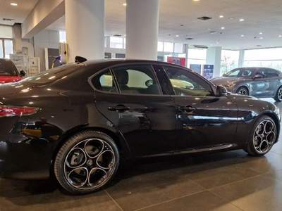 Alfa Romeo Giulia 2.2 Turbodiesel 160 CV AT8 Sprint + Cerchi 19' Nero usata Modena