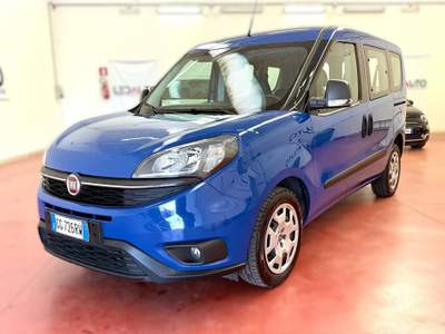 Fiat Doblò 1.6 MTJ 120CV 5 POSTI MONITOR 9" Blu/Azzurro usata Occhiobello