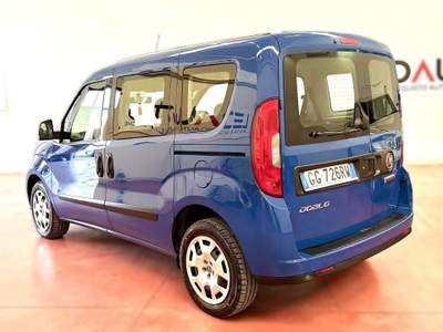 Fiat Doblò 1.6 MTJ 120CV 5 POSTI MONITOR 9" Blu/Azzurro usata Occhiobello