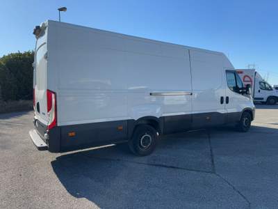 Iveco Daily 35-140 L4 H2 Bianco usata Azzano Decimo