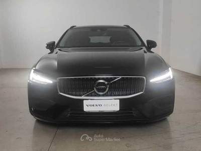 Volvo V60 Momentum Business Pro, B4 mild Hybrid (D) Nero usata Altavilla Vicentina
