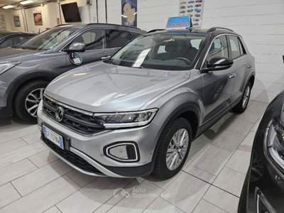 Volkswagen T-Roc 2.0 tdi Style 115cv Argento usata Bollate