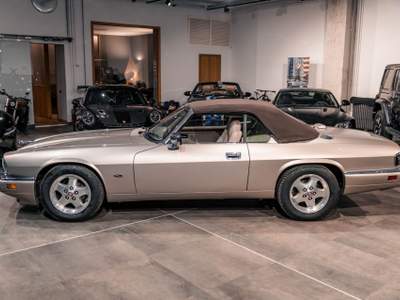 Jaguar XJ 4.0 cat Convertible 2+2*A.S.I.* Grigio usata MILANO