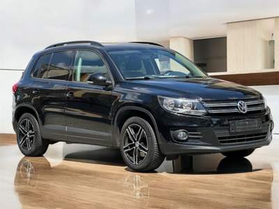Volkswagen Tiguan 1.4 TSI 122 CV Trend & Fun BlueMotion Technology Nero usata Torino