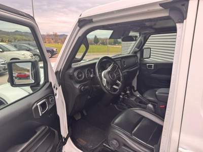 Jeep Wrangler Unlimited 2.2 Mjt II 4X4 4WD Sahara GANCIO TRAINO Bianco usata Sant'Angelo in vado