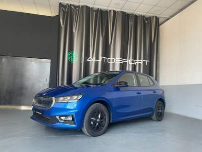 Skoda Fabia 1.0 MPI EVO 80 CV Young Edition Blu/Azzurro usata Leini