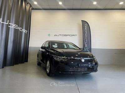 Volkswagen Golf 8 1.5 TSI EVO ACT Life Grigio usata Leini
