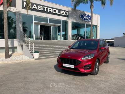 Ford Kuga 2.0 TDCI 150 CV Mhev St Line Rosso usata Lucugnano