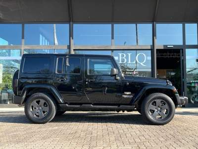 Jeep Wrangler 2.8 CRD DPF Sahara Auto Nero usata Bologna