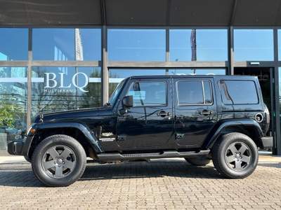 Jeep Wrangler 2.8 CRD DPF Sahara Auto Nero usata Bologna