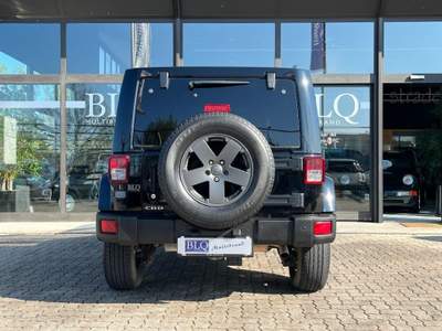 Jeep Wrangler 2.8 CRD DPF Sahara Auto Nero usata Bologna
