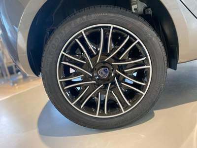 Lancia Ypsilon 1.0 FireFly 5 porte S&S Hybrid Oro Grigio usata Riva presso Chieri