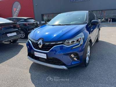 Renault Captur 1.6 E-Tech phev Intens 160cv auto my21 Blu/Azzurro usata Tavagnacco