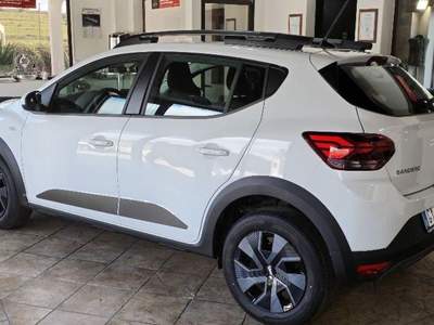 Dacia Sandero Stepway  EXPRESSION  Tce  1.0  Eco-g 100cv 6 marce Bianco usata Ragusa
