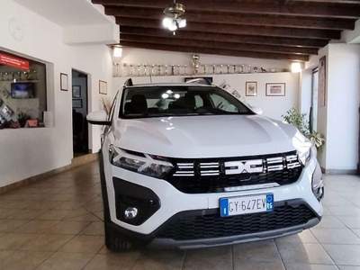 Dacia Sandero Stepway  EXPRESSION  Tce  1.0  Eco-g 100cv 6 marce Bianco usata Ragusa