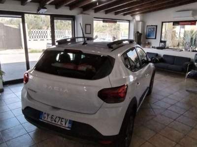 Dacia Sandero Stepway  EXPRESSION  Tce  1.0  Eco-g 100cv 6 marce Bianco usata Ragusa