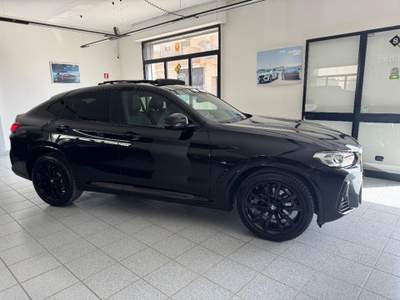 BMW X4  xDrive20d Msport Nero usata Andria