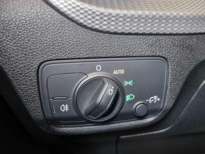 Audi Q2 BUSINESS 30 TDI 116 CV S-TRONIC - FINANZIABILE - PRONTA CONSEGNA Bianco usata Iseo