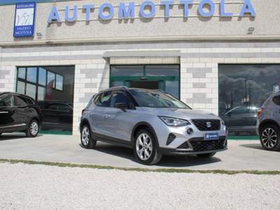 Seat Arona 1.0 TGI FR Argento usata TROIA