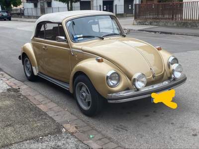 Volkswagen Maggiolino cabriolet Oro usata Monticello Conte Otto