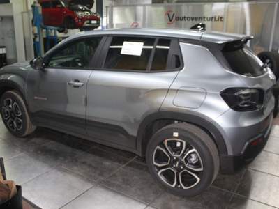 Jeep Avenger 1200 MHEV SUMMIT 101 CV AUTOM. KM 0 Grigio usata Civita Castellana