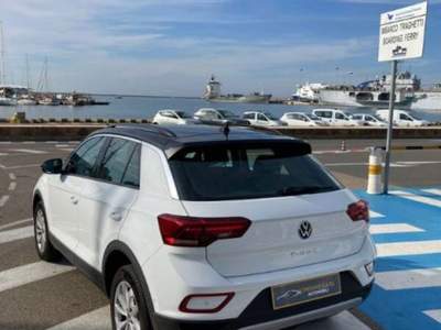 Volkswagen T-Roc 1.0 tsi Life Bianco usata Cagliari