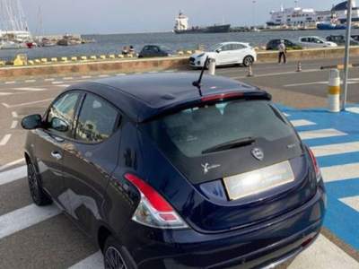 Lancia Ypsilon 1.0 firefly hybrid Silver s&s 70cv Blu/Azzurro usata Cagliari