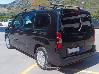 Opel Combo Life 50kWh Edition Nero usata SORA