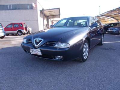 Alfa Romeo 166 2.0i 16V Twin Spark cat Grigio usata Terni