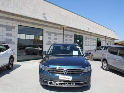 Volkswagen Tiguan 2.0 TDI 150 CV SCR DSG 4MOTION Elegance Blu/Azzurro usata TROIA