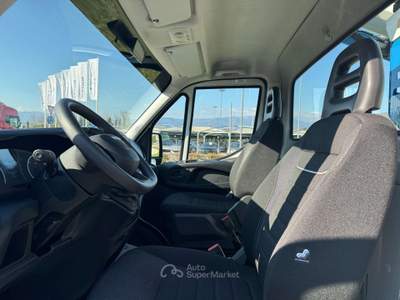 Iveco Daily Daily 35s14h 2.3 Hpt Pl Cabinato Bianco usata Cassola