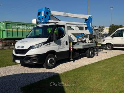 Iveco Daily Daily 35s14h 2.3 Hpt Pl Cabinato Bianco usata Cassola
