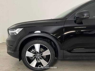 Volvo XC40 Momentum Pro, B4 AWD mild hybrid automatico Nero usata Altavilla Vicentina