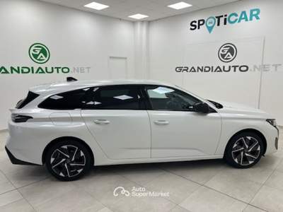 Peugeot 308 III -  SW 1.2 puretech t Allure Pack s&s 130cv Bianco usata Novi Ligure