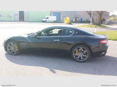 Maserati GranTurismo GranTurismo 4.7 V8 S Nero usata Udine
