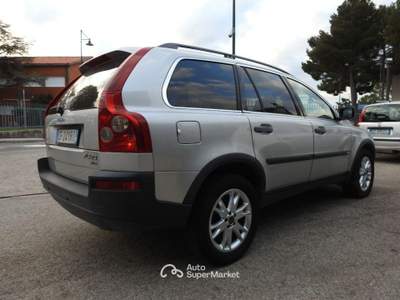 Volvo XC90 2.4 D5 aut. AWD Optima usata CORIANO