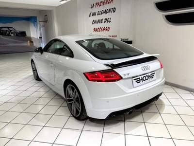 Audi TT 2.0 tfsi S line Bianco usata Viterbo