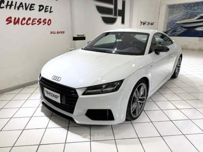 Audi TT 2.0 tfsi S line Bianco usata Viterbo
