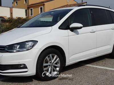 Volkswagen Touran 1.6 TDI 115 CV SCR DSG Comfortline BlueMotion Tech Bianco usata Colognola ai Colli