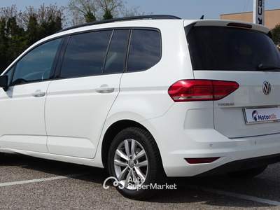 Volkswagen Touran 1.6 TDI 115 CV SCR DSG Comfortline BlueMotion Tech Bianco usata Colognola ai Colli