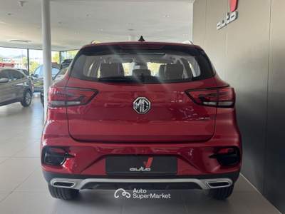 MG ZS 1.0T-GDI Luxury+TETTO APRIBILE+TELECAM 360+CARPLAY Rosso usata Preganziol