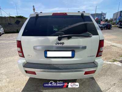 Jeep Grand Cherokee 3.0 V6 crd Limited auto Bianco usata Perignano