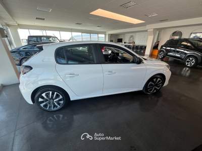 Peugeot 208 PureTech 100cv Style Bianco usata Legnago