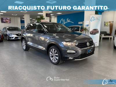 Volkswagen T-Roc 1.5 tsi Style Grigio usata Carlentini