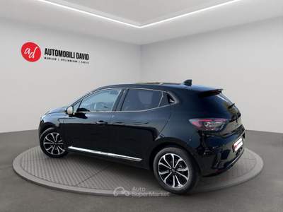 Renault Clio TCe 90 CV 5 porte Techno Nero usata Maniago